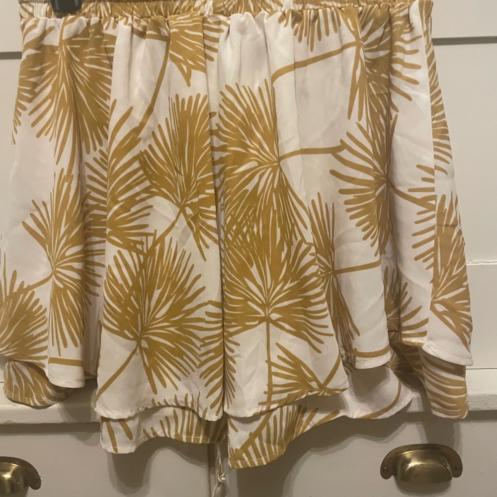 Shop Talulah west palm shorts worn once for a couple of hours